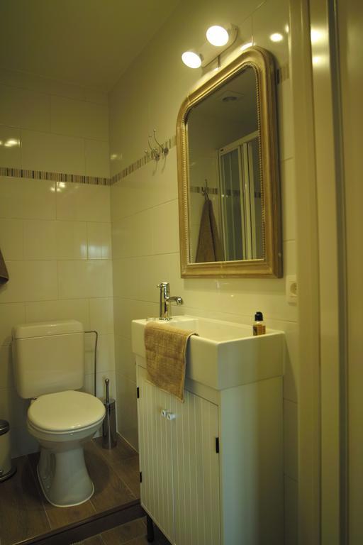 Bed & Breakfast De Kleine Magnolia Tessenderlo Exterior photo